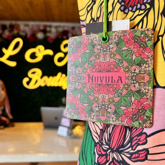 Nuvula Golden Garden Maxi Dress - Picture 3 of 8